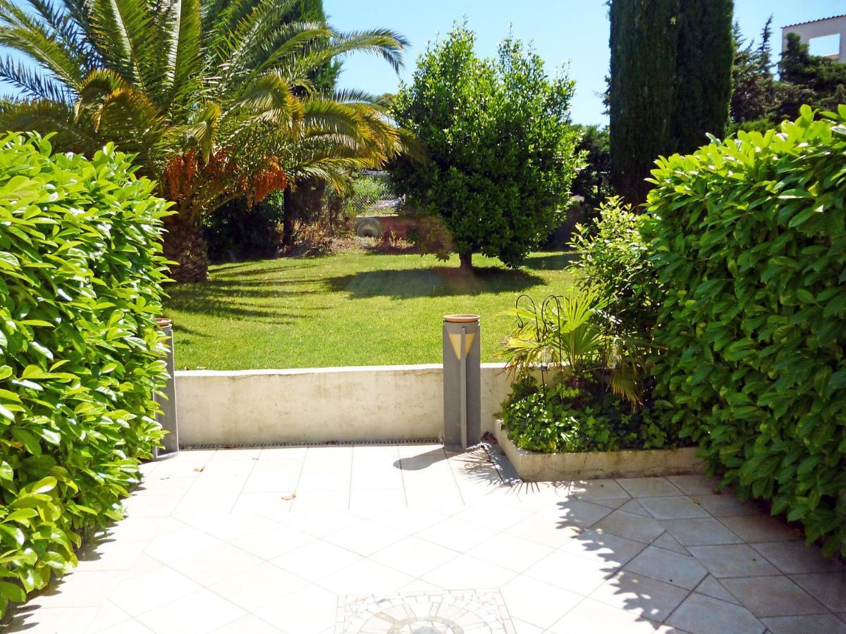 Apartment Les Patios-7 By Interhome سان تروبيه المظهر الخارجي الصورة