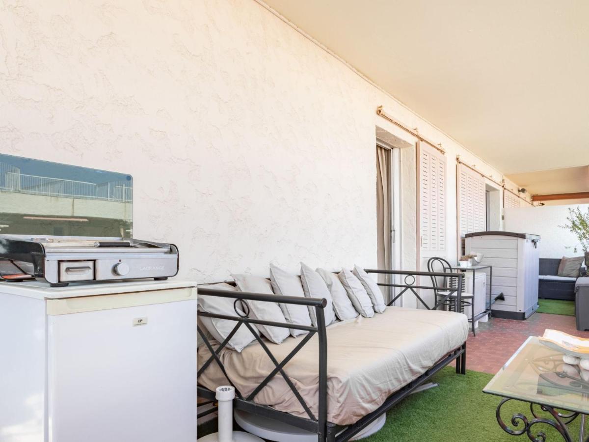 Apartment Les Patios-7 By Interhome سان تروبيه المظهر الخارجي الصورة
